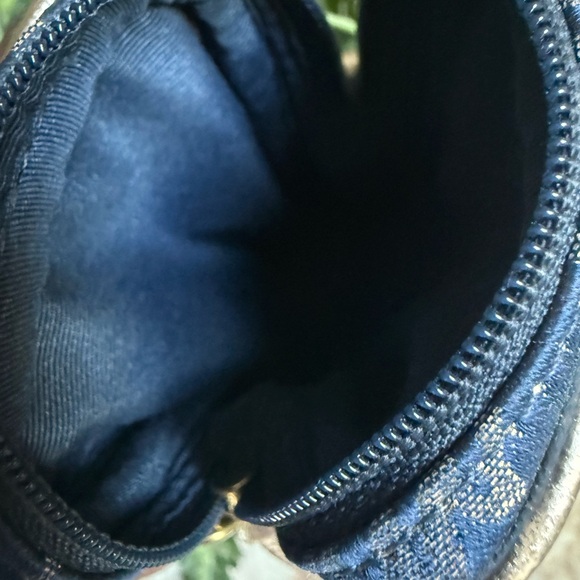 GUC- Coach Blue and Gold Heart Wristlet - Picture 5 of 5